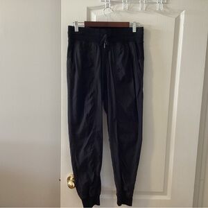 Lululemon Dance Studio Jogger. Size 8.  B4